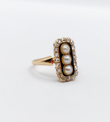 Bague 46.5 Bague marquise victorienne en or rose 18k, perles, diamants et émail 58 Facettes A08141