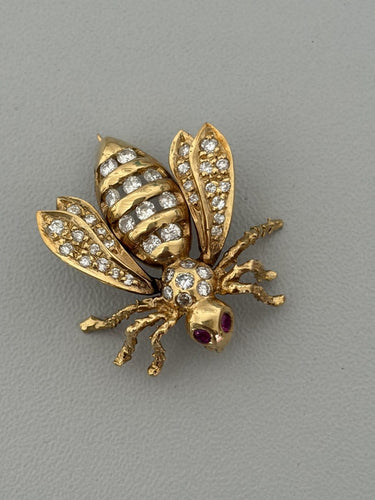 Broche Broche abeille en or jaune 18k, diamants et rubis 58 Facettes LOT 7886