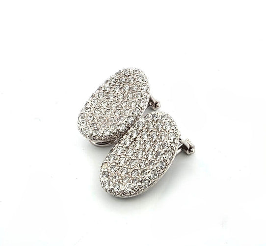Boucles d’oreilles en or blanc 18 carats pavées de diamants 58 Facettes 1329 B OC