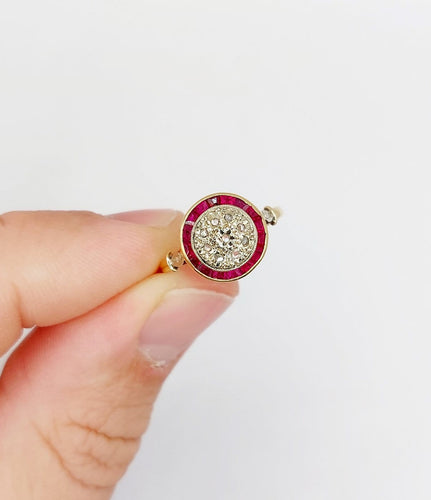 Bague 52 Bague cible Art déco en or 18k, diamant taille rose et rubis synthétiques calibrés 58 Facettes A07847