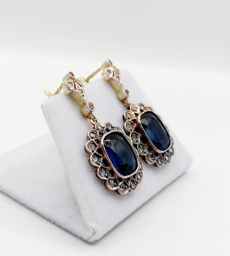 Boucles d'oreilles Dormeuses marguerite anciennes - Boucles d’oreilles en or 18k et argent 58 Facettes A07940