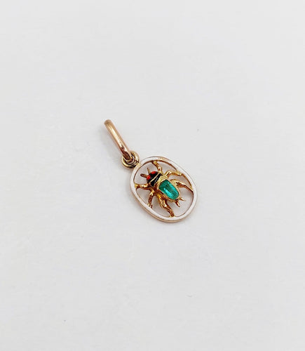 Pendentif victorien en forme d’insecte, or 18k, émeraude et émail 58 Facettes A07993