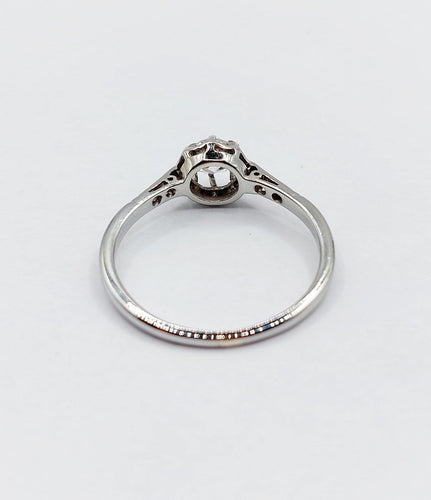 Bague solitaire Art déco en or blanc 18k et platine, diamant taille ancienne 58 Facettes A08006