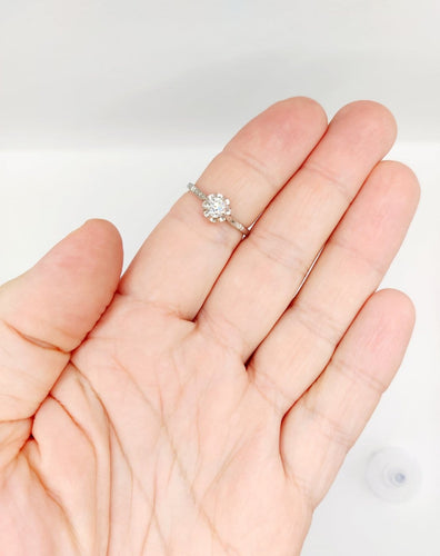 Bague solitaire Art déco en or blanc 18k et platine, diamant taille ancienne 58 Facettes A08006