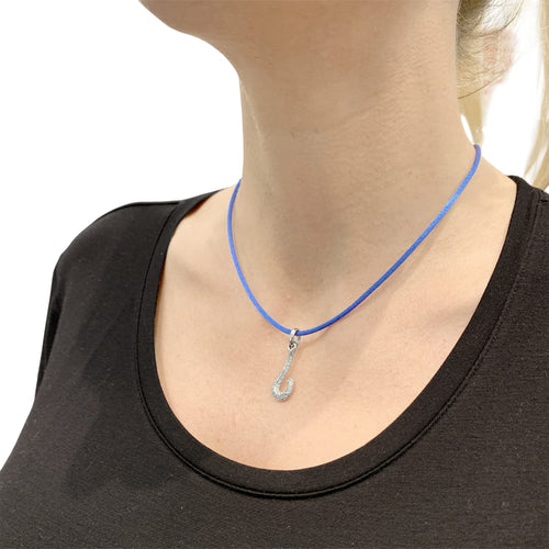 Pomellato - Pendentif Amo en or blanc 750 et diamants 58 Facettes 36096