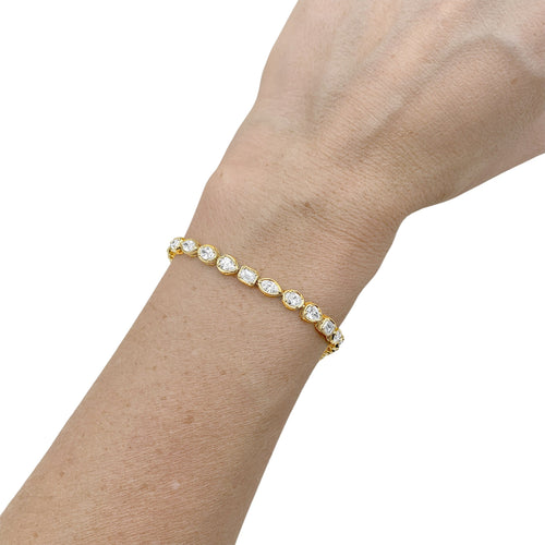 Bracelet ligne en or jaune 750 et diamants 58 Facettes 36119