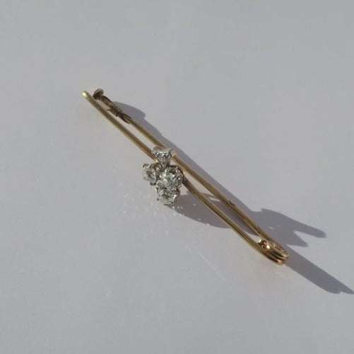 Broche Broche barrette trèfle, or jaune 18 carats, platine et diamants 0,49 ct 58 Facettes Broche