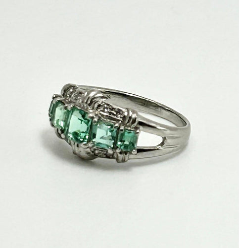 Bague 55 House of R&D - Bague sculpturale en platine 900, émeraudes colombiennes 1,20 ct et diamants 58 Facettes Anello Smeraldi Colombia