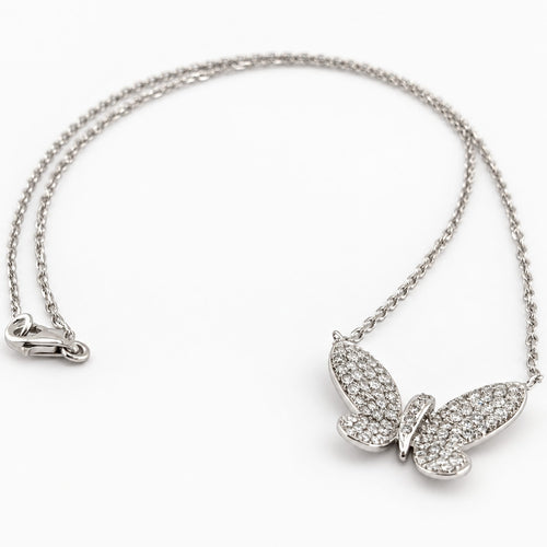 Collier Collier papillon en or blanc 18 carats pavé de diamants 58 Facettes 37903