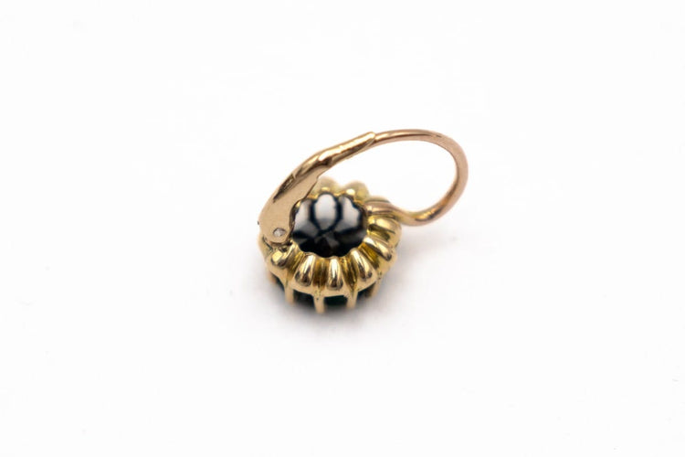 Boucles d'oreilles Boucles d’oreilles vintage en or jaune, saphirs de 3,20 ct 58 Facettes 13581