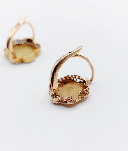 Boucles d'oreilles Boucles d’oreilles dormeuses en or rose 18k, décor floral, vers 1900 58 Facettes A07960