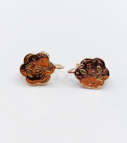 Boucles d'oreilles Boucles d’oreilles dormeuses en or rose 18k, décor floral, vers 1900 58 Facettes A07960