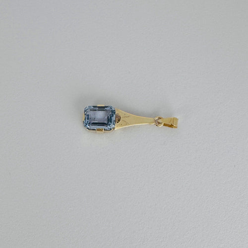 Pendentif Pendentif vintage en or jaune 14k avec aigue-marine 58 Facettes 2606048