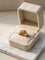 Bague 61 Bague Tank rétro en or jaune 18 carats et diamant taille brillant 58 Facettes Bague tank