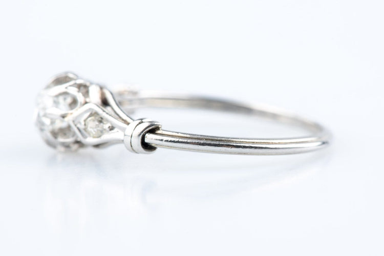 Bague 53 Bague solitaire en or blanc 18 carats avec diamants, 0,32 ct 58 Facettes SOLPOC807-107
