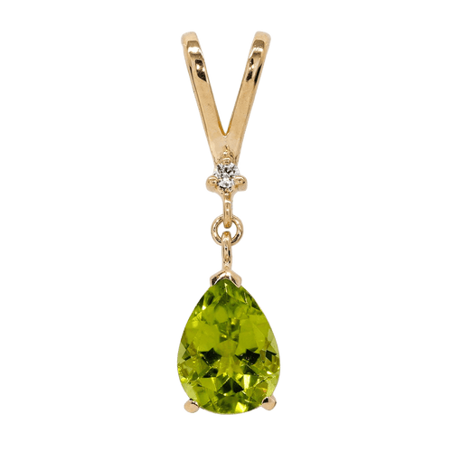 Pendentif Pendentif en or jaune 14k avec péridot naturel et diamant 58 Facettes P0016