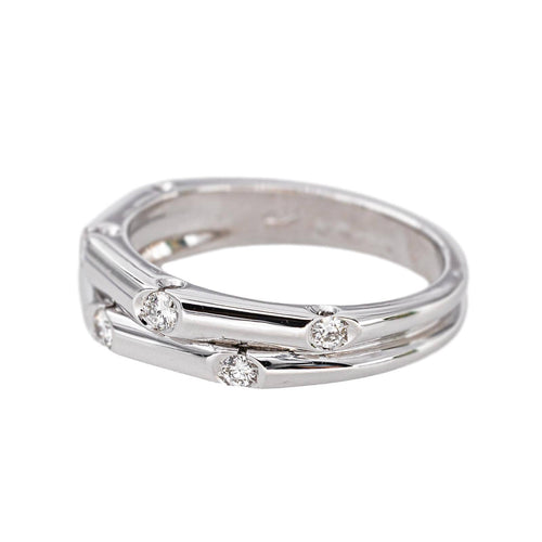 Bague en or blanc 18 carats avec diamants 58 Facettes 5730094CN