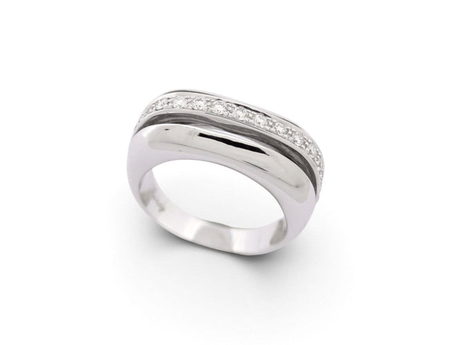 Poiray - Bague Quadrille en or blanc 18k, 17 diamants, taille 59 58 Facettes 277341