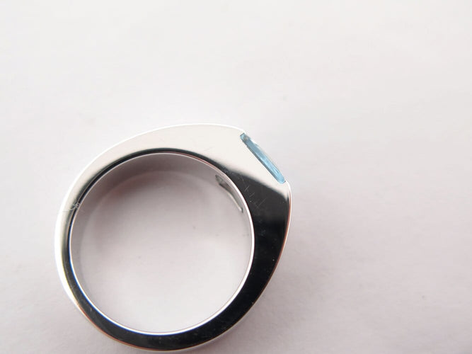 Cartier - Bague Tank aigue-marine en or blanc 18k, taille 48 58 Facettes 277688