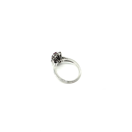 Bague 52 Bague en or blanc rubis et diamants 58 Facettes Z1351556