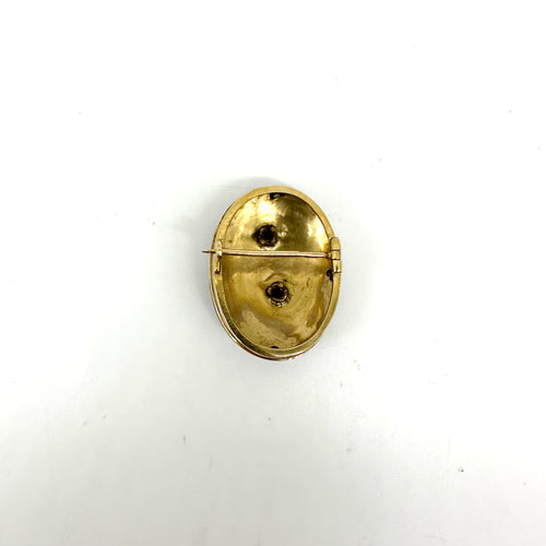 Broche Broche ancienne en or jaune 750, émail et diamants 58 Facettes Z1351565