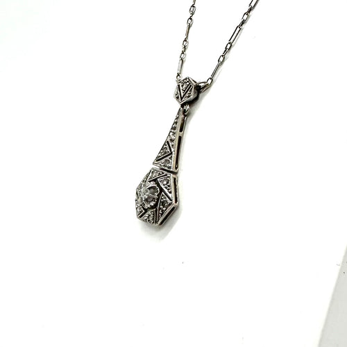 Pendentif Pendentif en platine et or blanc 750 avec diamants 58 Facettes Z1351631