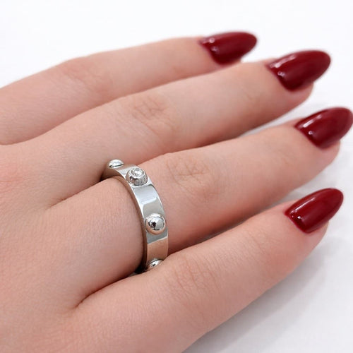 Bague 61 Louis Vuitton Clous - Bague en or blanc et diamant 58 Facettes 24503