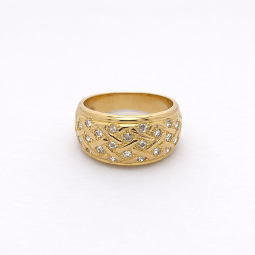 Bague 52 Bague dôme en or jaune et diamants 58 Facettes 26371