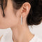 Boucles d'oreilles Boucles d'oreilles pendantes en or blanc et diamants 58 Facettes 30220