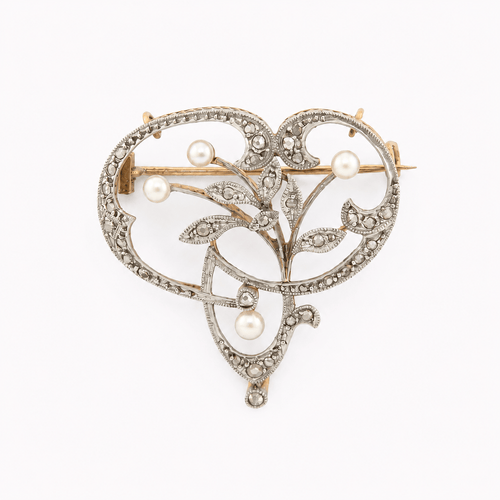 Pendentif Broche-pendentif floral en or jaune, perles et diamants 58 Facettes 32601