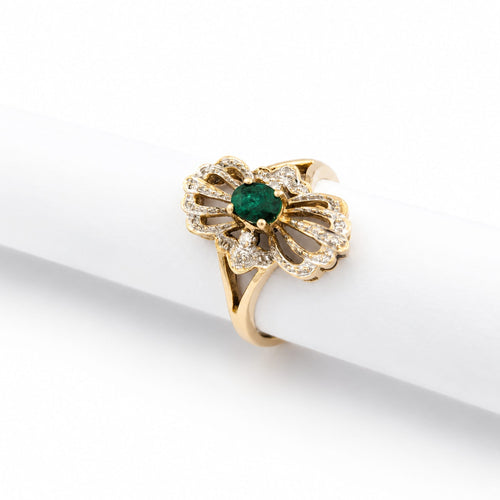 Bague 53 Bague en or jaune avec émeraude et diamants 58 Facettes 32693