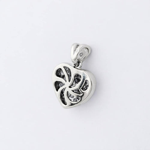 Pendentif Pendentif Cœurs en or blanc et diamants 58 Facettes 33375