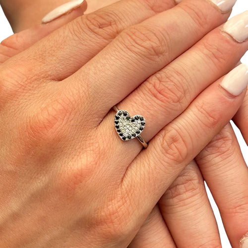 Bague 53 Bague cœur diamants saphirs Vanessa Tugendhaft or blanc 18K 58 Facettes 294