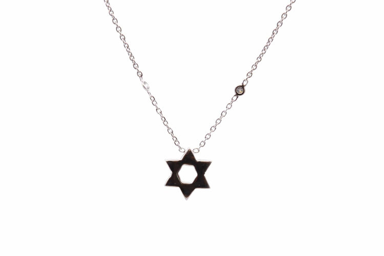 Collier Collier en or 18k et diamants 58 Facettes 27829