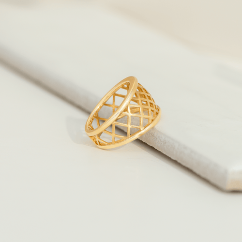 Bague 54.5 Bague vintage ajourée en or jaune 750 (18 carats) 58 Facettes