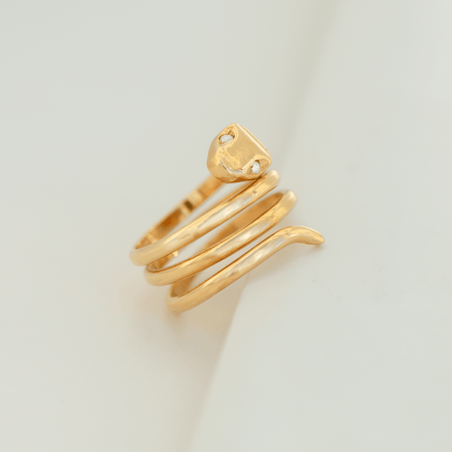 Bague 53 Bague serpent vintage en or jaune 18 carats et diamants 58 Facettes