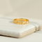 Bague 54.5 Bague vintage en or jaune 14 carats (585) à gravure structurée 58 Facettes
