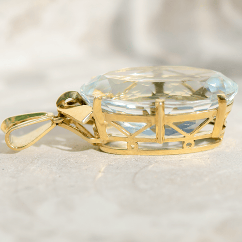 Pendentif Pendentif vintage en or jaune 14K avec aquamarine 40 ct 58 Facettes 3229-34