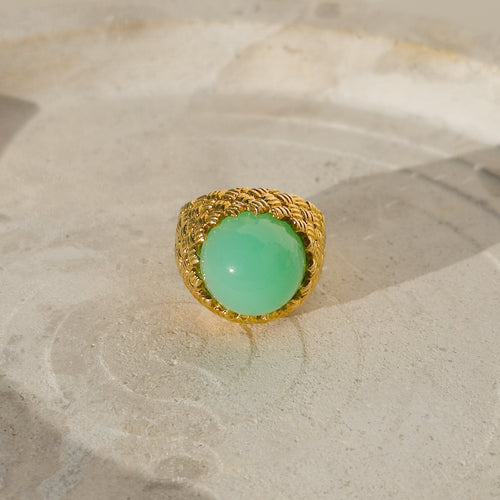 Bague 52.5 Bague vintage en or jaune 18 carats avec cabochon de chrysoprase 58 Facettes 2884