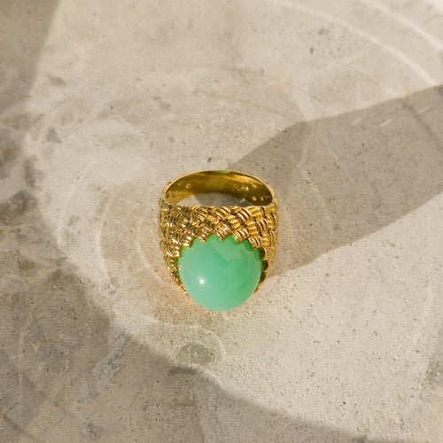 Bague 52.5 Bague vintage en or jaune 18 carats avec cabochon de chrysoprase 58 Facettes 2884
