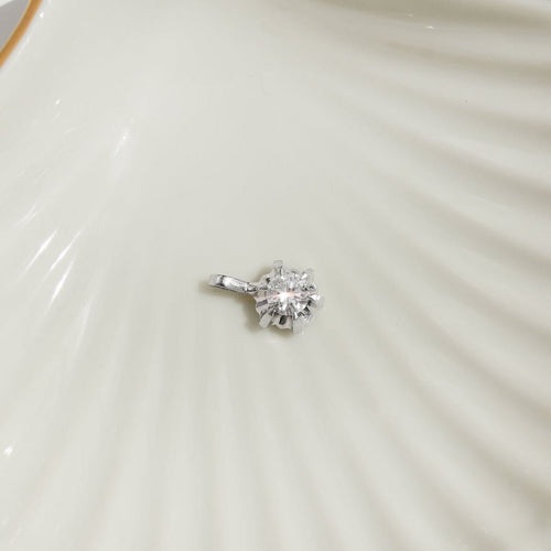 Pendentif Pendentif en or blanc 14 carats avec diamant brillant 0,63 ct 58 Facettes 2965