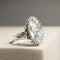 Bague 52.5 Bague antique en or blanc 18 carats avec aquamarine marquise 58 Facettes 2961