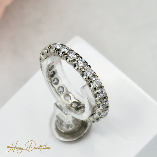 Bague 50 Bague mémoire en or blanc 750 avec 22 diamants 58 Facettes 2525