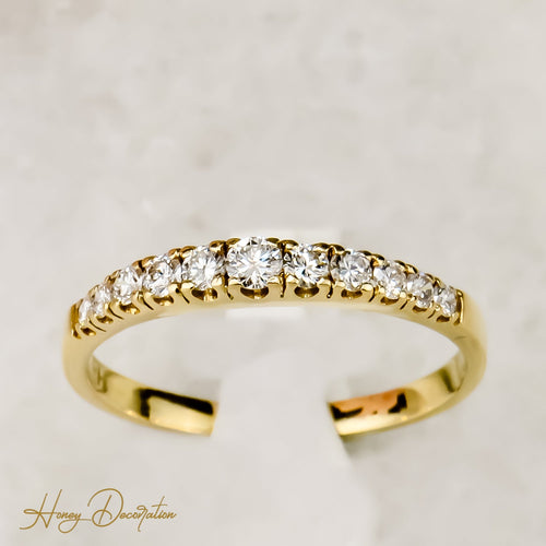 Bague 61.5 Bague demi-alliance en or jaune 18 carats avec diamants 58 Facettes 2506