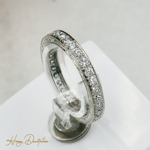 Bague 53 Bague mémoire - Bague en or blanc 14K et diamants 58 Facettes 2497