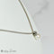 Collier Collier en or blanc 18 carats avec pendentif perle et diamants 58 Facettes 2251