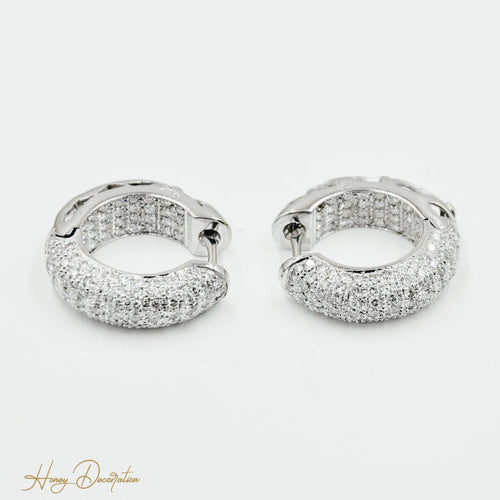 Boucles d'oreilles Créoles en or blanc 18 carats serties de diamants 58 Facettes 881