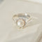 Bague 54 Bague vintage en or blanc 14 carats avec perle Mabe et diamants 58 Facettes