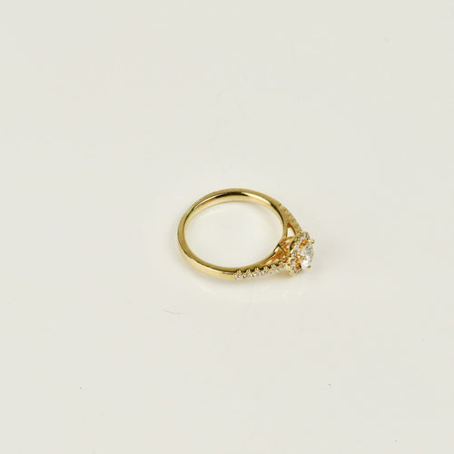 Bague 52.5 Bague halo en or jaune 18 carats avec diamants brillants 58 Facettes 2952