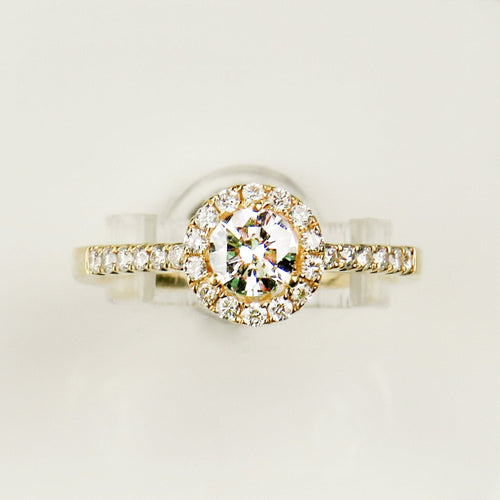 Bague 52.5 Bague halo en or jaune 18 carats avec diamants brillants 58 Facettes 2952